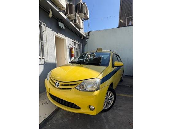 TOYOTA ETIOS 1.5 X SEDAN 16V FLEX 4P AUTOMÁTICO TOYOTA ETIOS 1.5 X SEDAN 16V FLEX 4P AUTOMÁTICO
